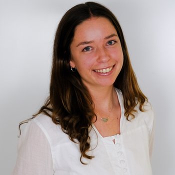 Image: uploads/2025_05/Julia.jpg